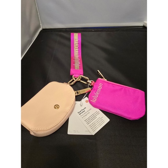NWT, Dual Pouch Wristlet Hot Pink - Picture 7 of 8